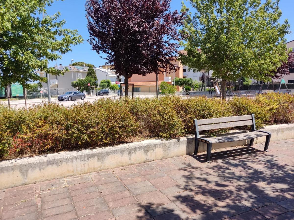 Porto SantʼElpidioLillananna Reloadアパートメント エクステリア 写真