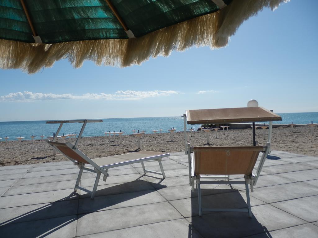 Porto SantʼElpidioLillananna Reloadアパートメント エクステリア 写真